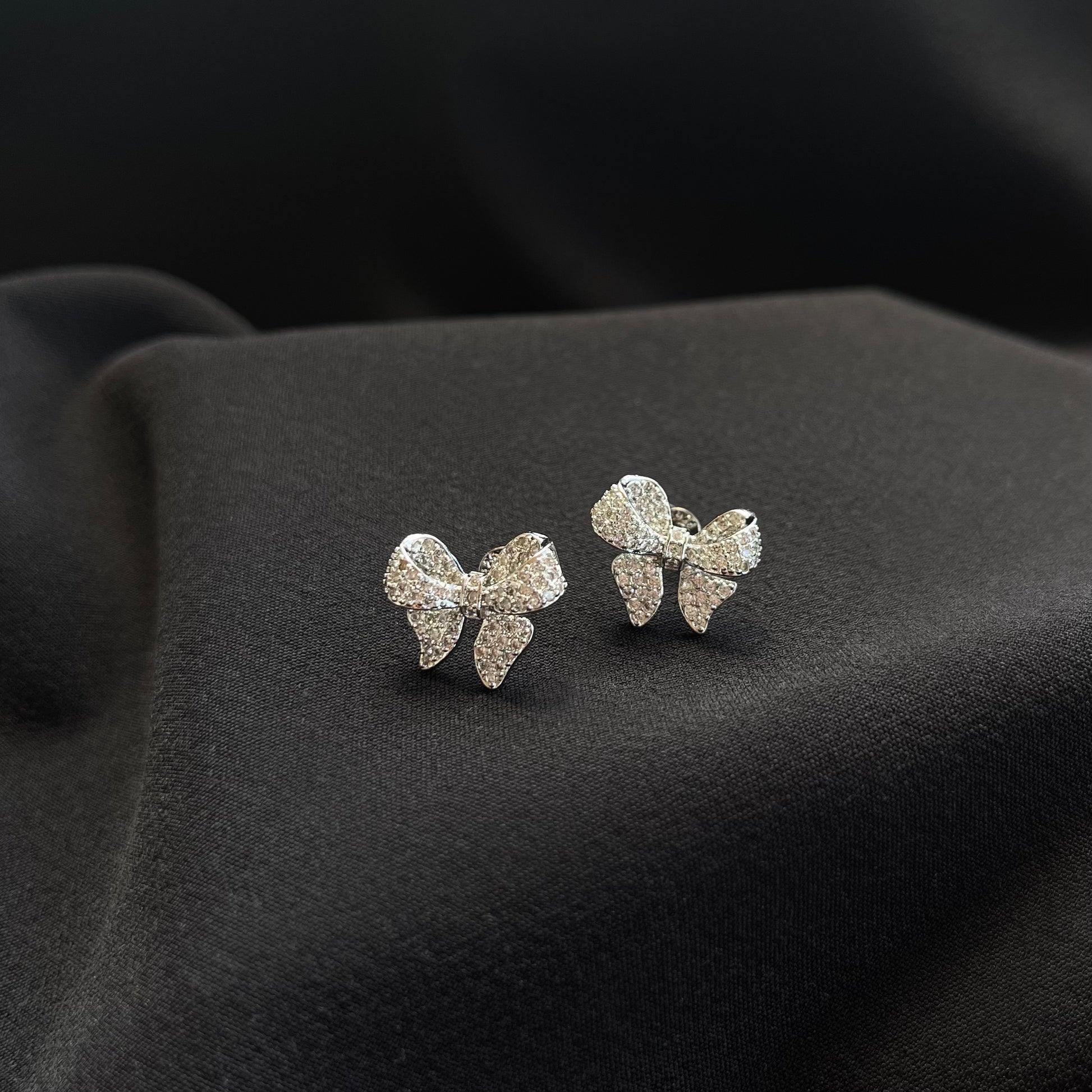 Twinkle Bow Earrings